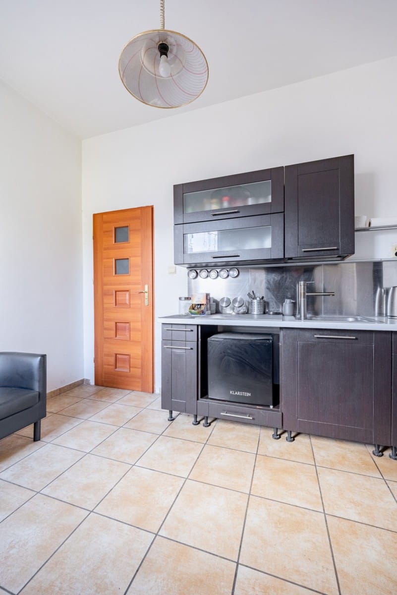 Lokal użytkowy  pokojowe na Sprzedaż