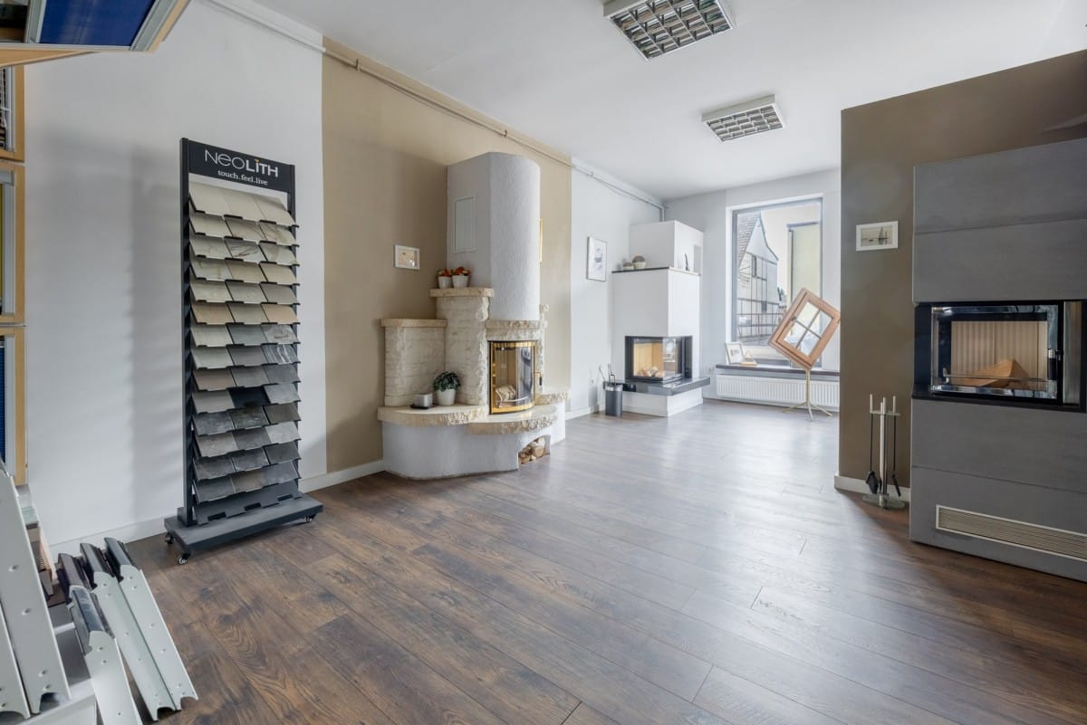 Lokal użytkowy  pokojowe na Sprzedaż