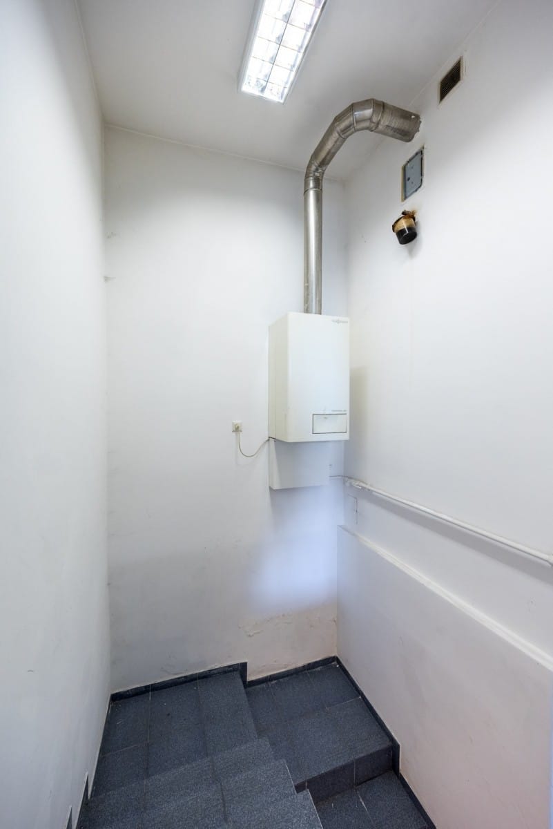 Lokal użytkowy  pokojowe na Sprzedaż