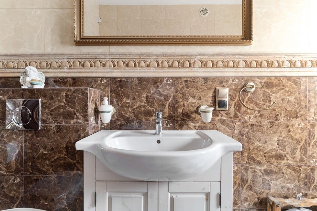 Lokal użytkowy  pokojowe na Sprzedaż