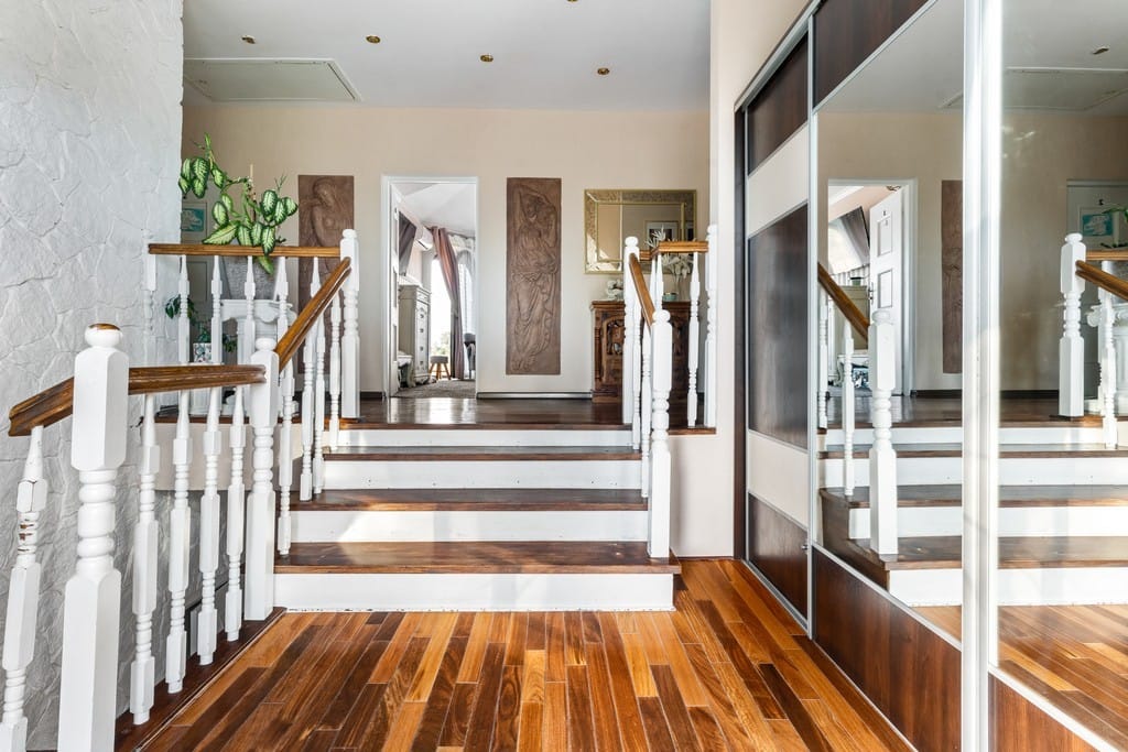 Lokal użytkowy  pokojowe na Sprzedaż