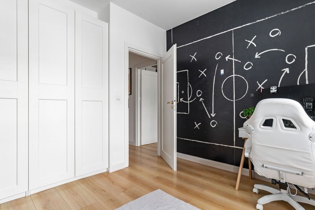 Dom 5 pokojowe na Sprzedaż