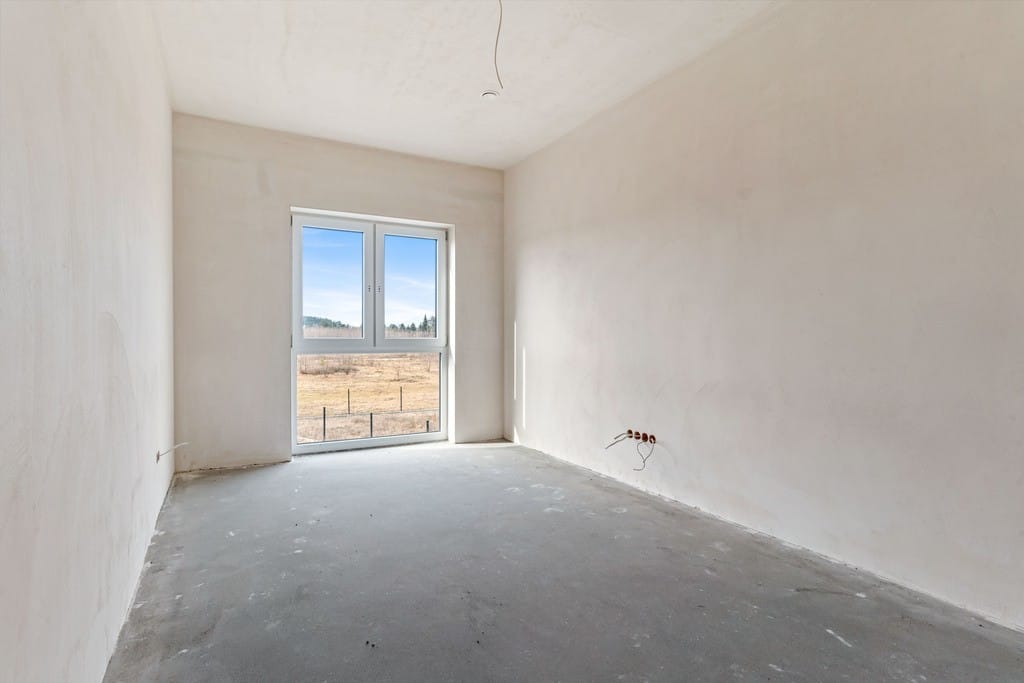 Dom 5 pokojowe na Sprzedaż