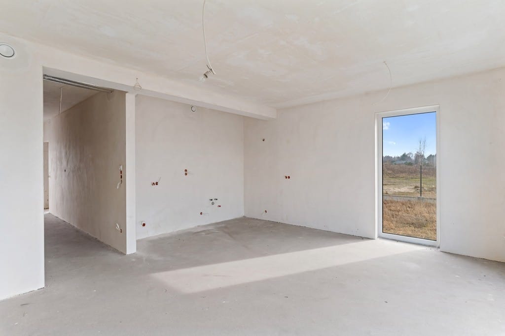 Dom 5 pokojowe na Sprzedaż