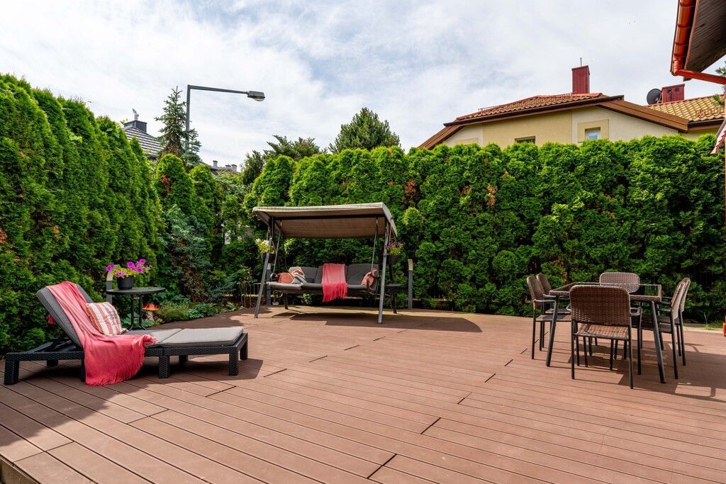 Dom 6 pokojowe na Sprzedaż