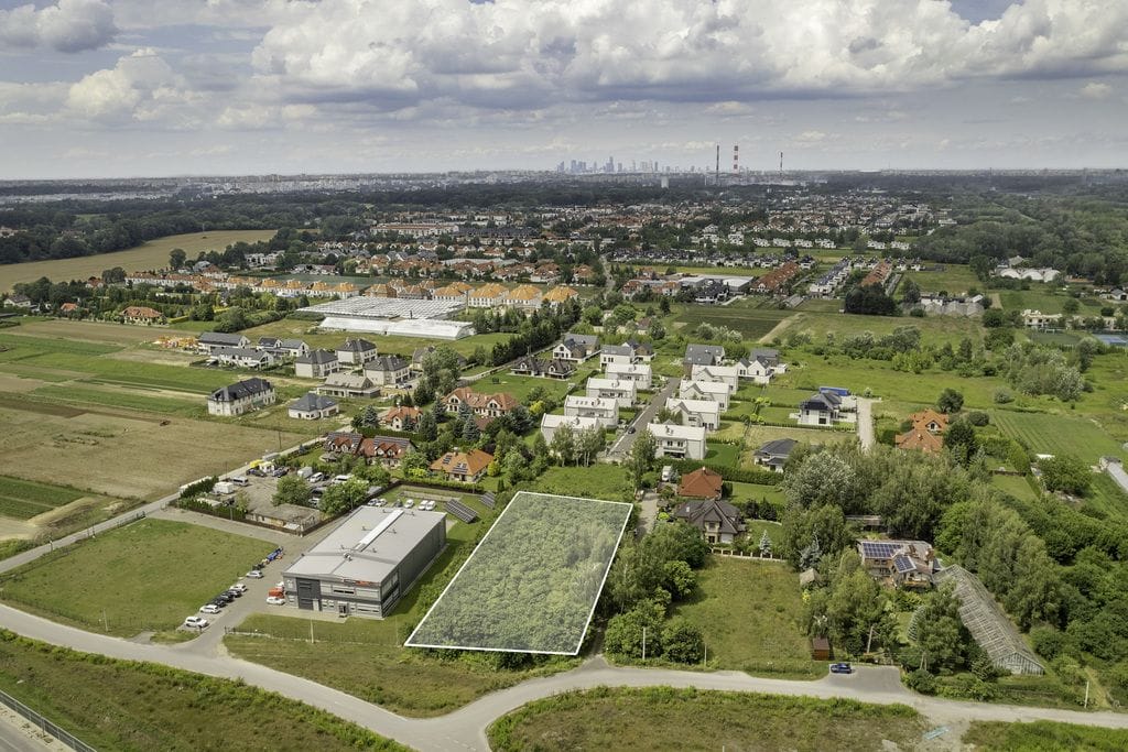 Działka  pokojowe na Sprzedaż