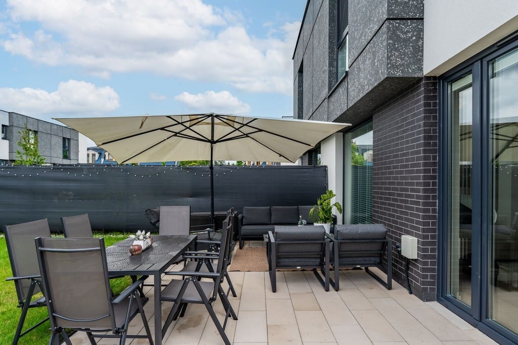 Dom 4 pokojowe na Sprzedaż