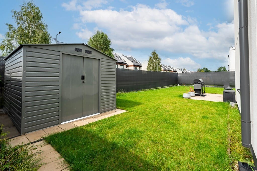 Dom 4 pokojowe na Sprzedaż