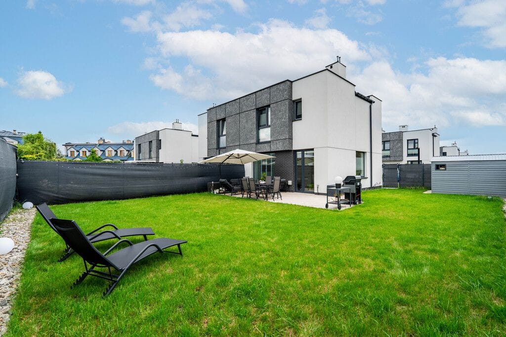 Dom 4 pokojowe na Sprzedaż