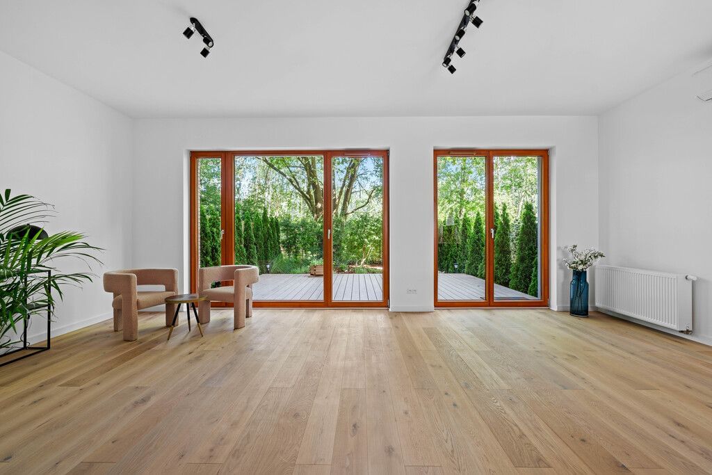 Dom 5 pokojowe na Sprzedaż