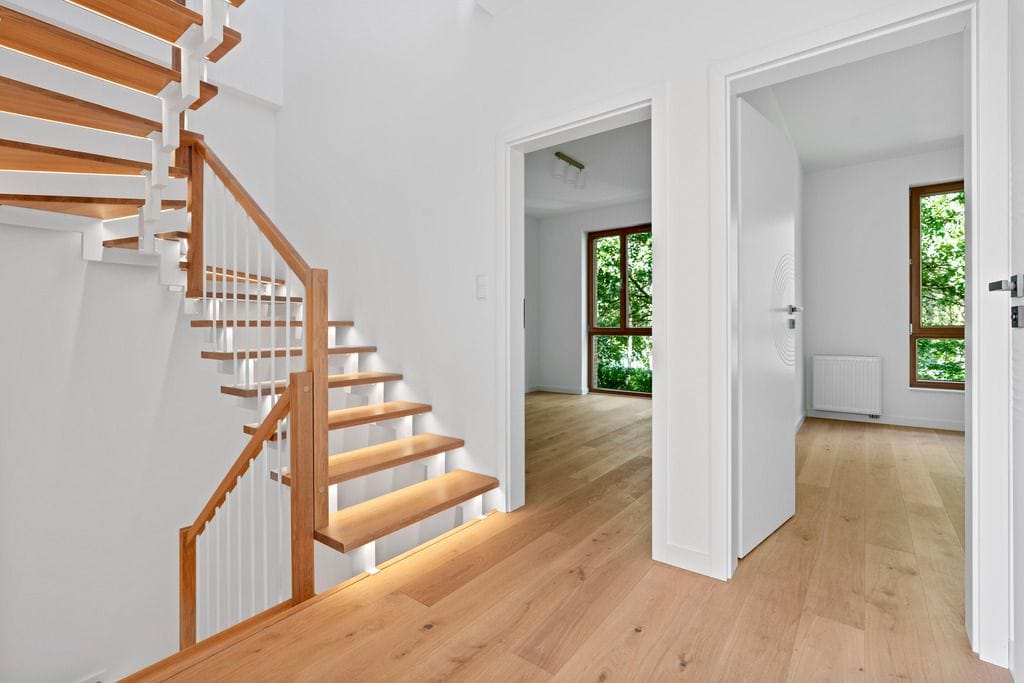 Dom 5 pokojowe na Sprzedaż