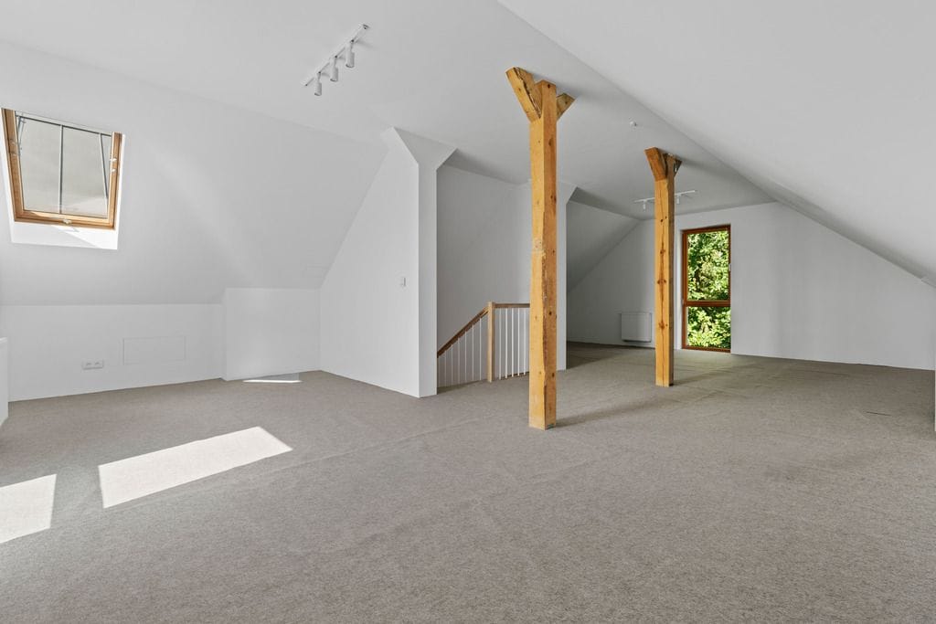 Dom 5 pokojowe na Sprzedaż