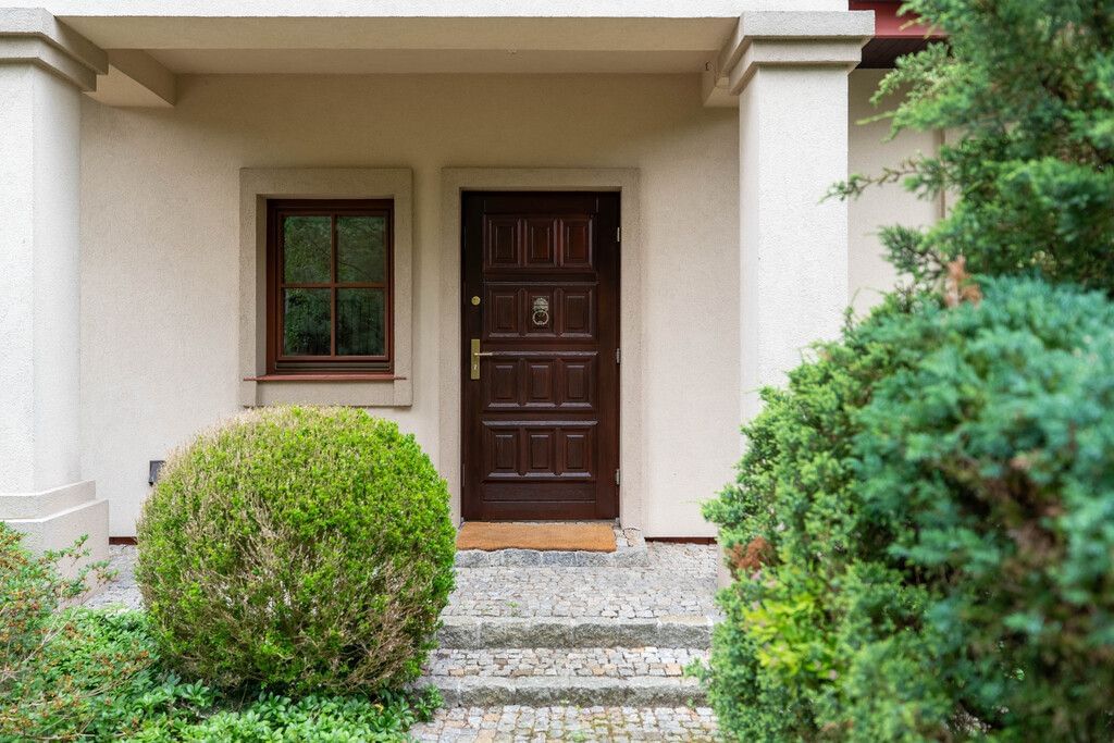 Dom 6 pokojowe na Sprzedaż