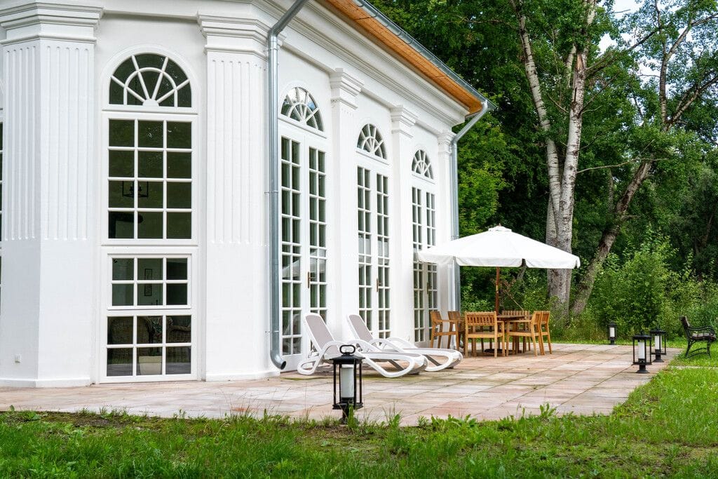 Dom 17 pokojowe na Sprzedaż