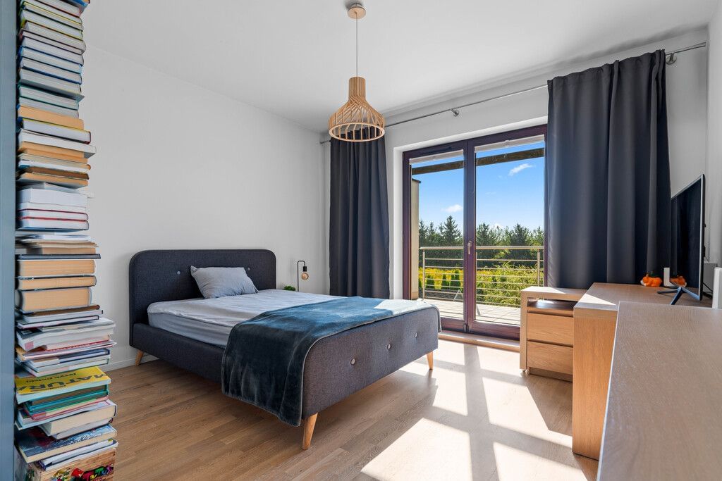 Dom 8 pokojowe na Sprzedaż