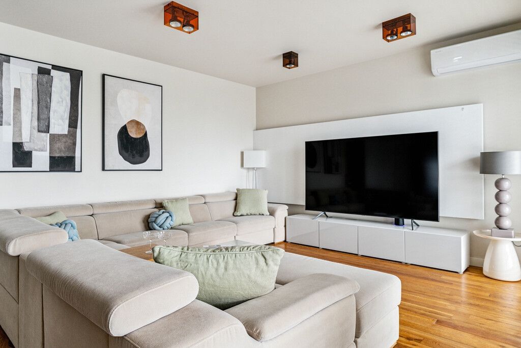 Mieszkanie 3 pokojowe na Sprzedaż