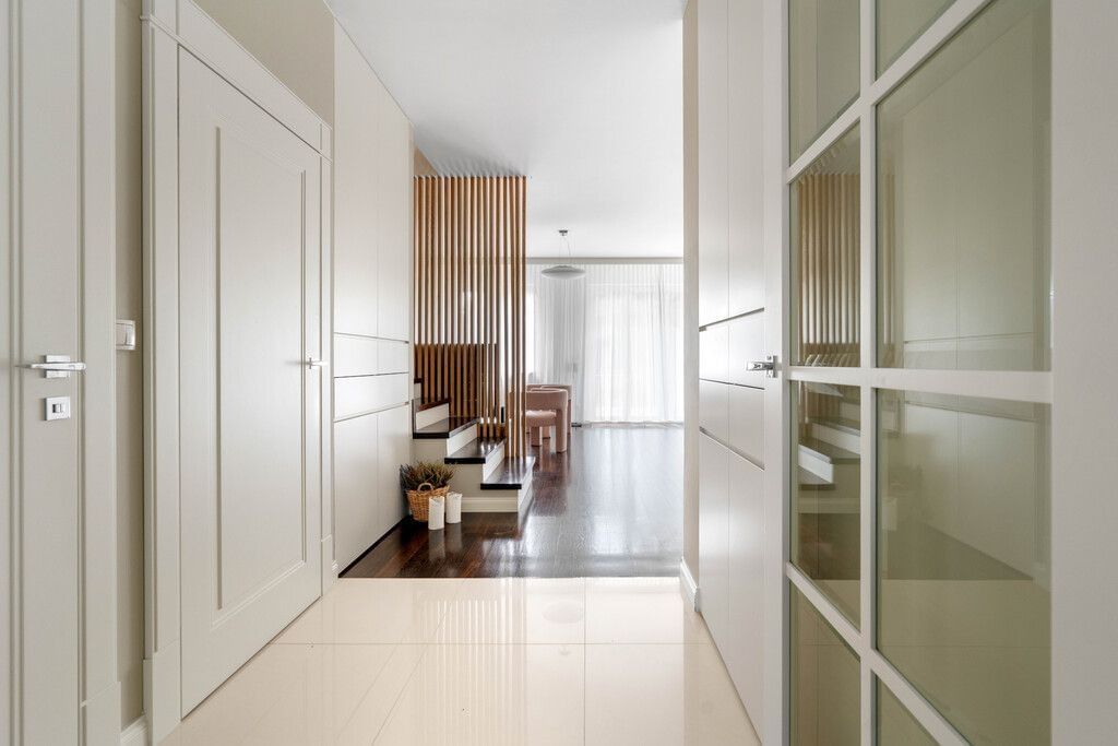 Dom 6 pokojowe na Sprzedaż