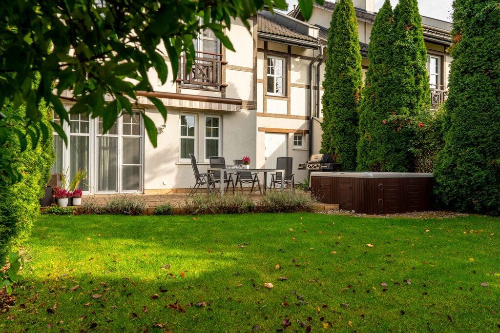 Dom 6 pokojowe na Sprzedaż