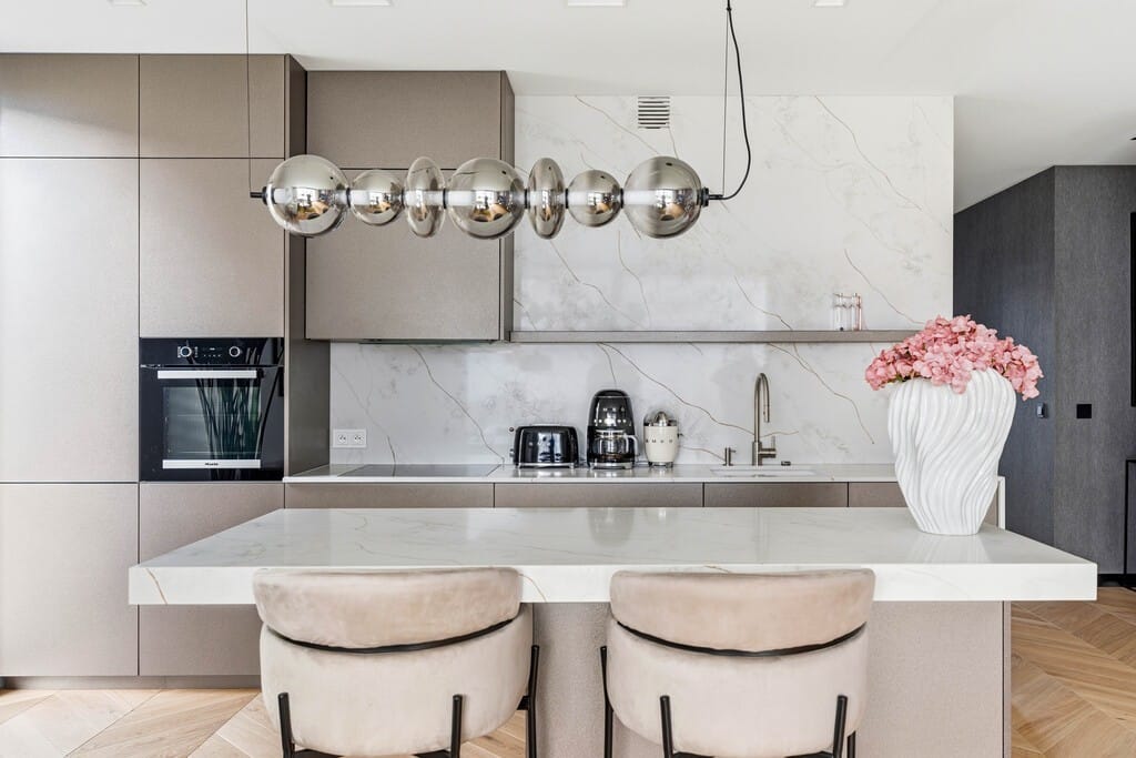 Mieszkanie 4 pokojowe na Sprzedaż