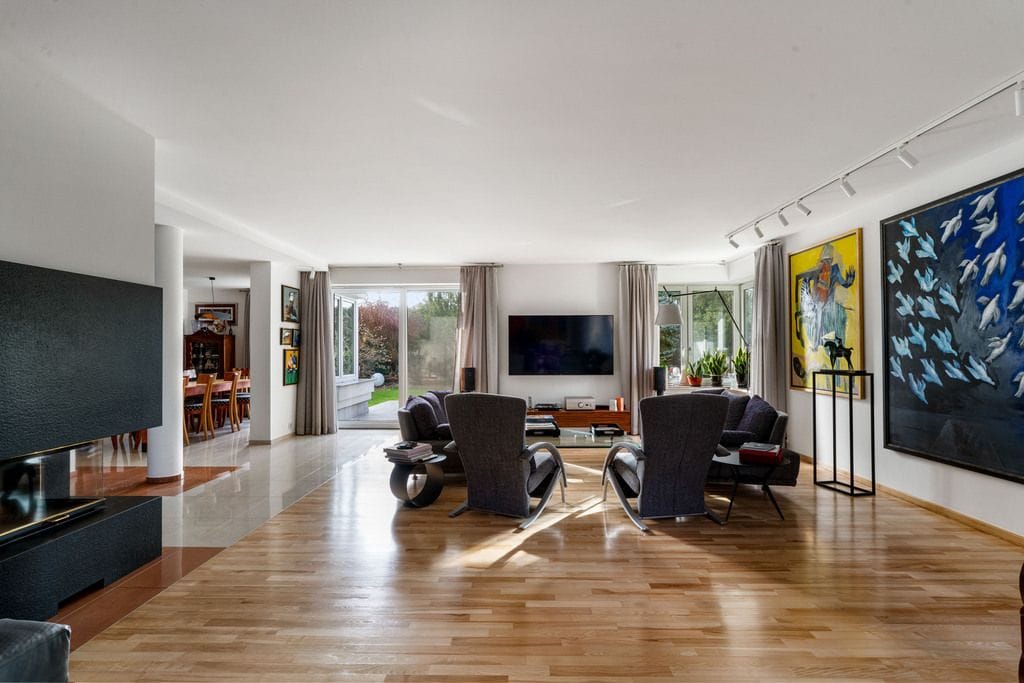 Dom 6 pokojowe na Sprzedaż