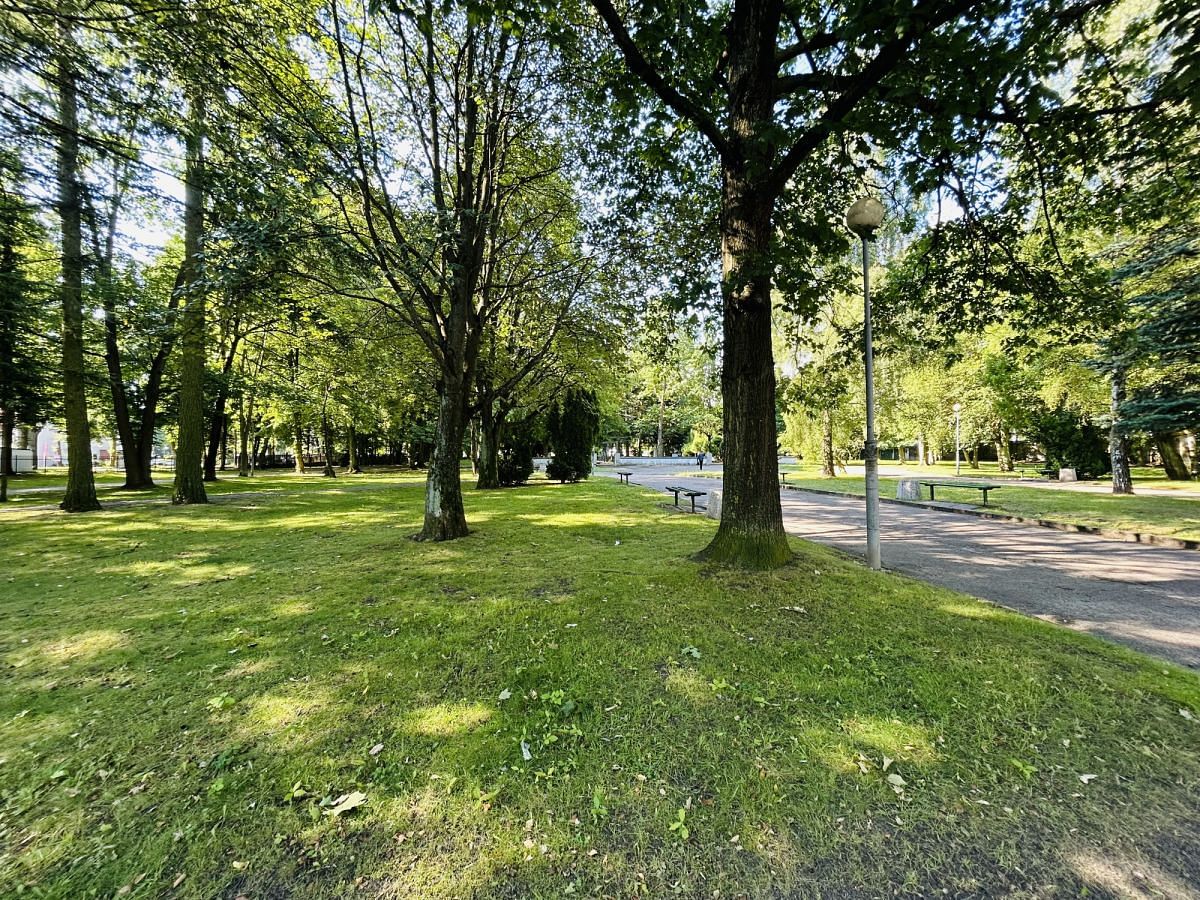 Mieszkanie 4 pokojowe na Sprzedaż