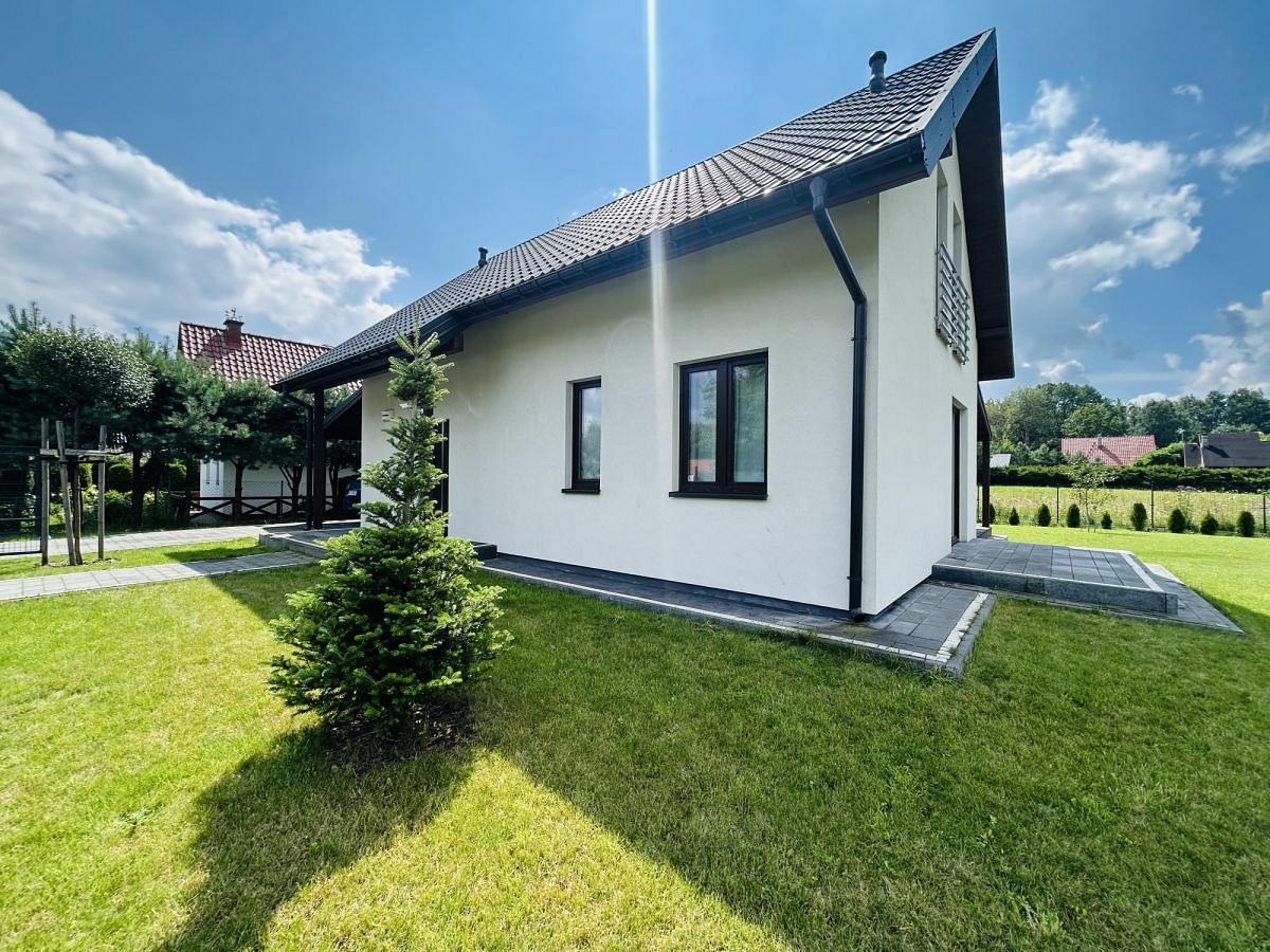 Dom 5 pokojowe na Sprzedaż