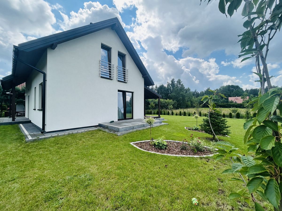Dom 5 pokojowe na Sprzedaż