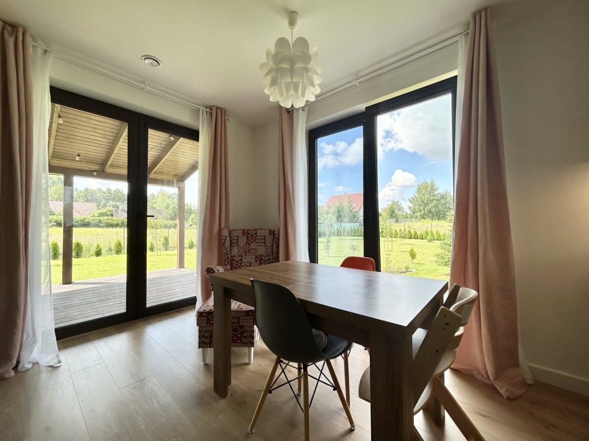 Dom 5 pokojowe na Sprzedaż