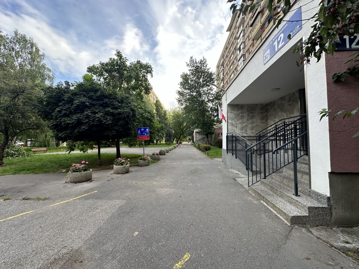 Mieszkanie 2 pokojowe na Sprzedaż