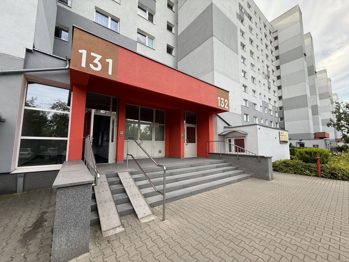 Mieszkanie 3 pokojowe na Sprzedaż