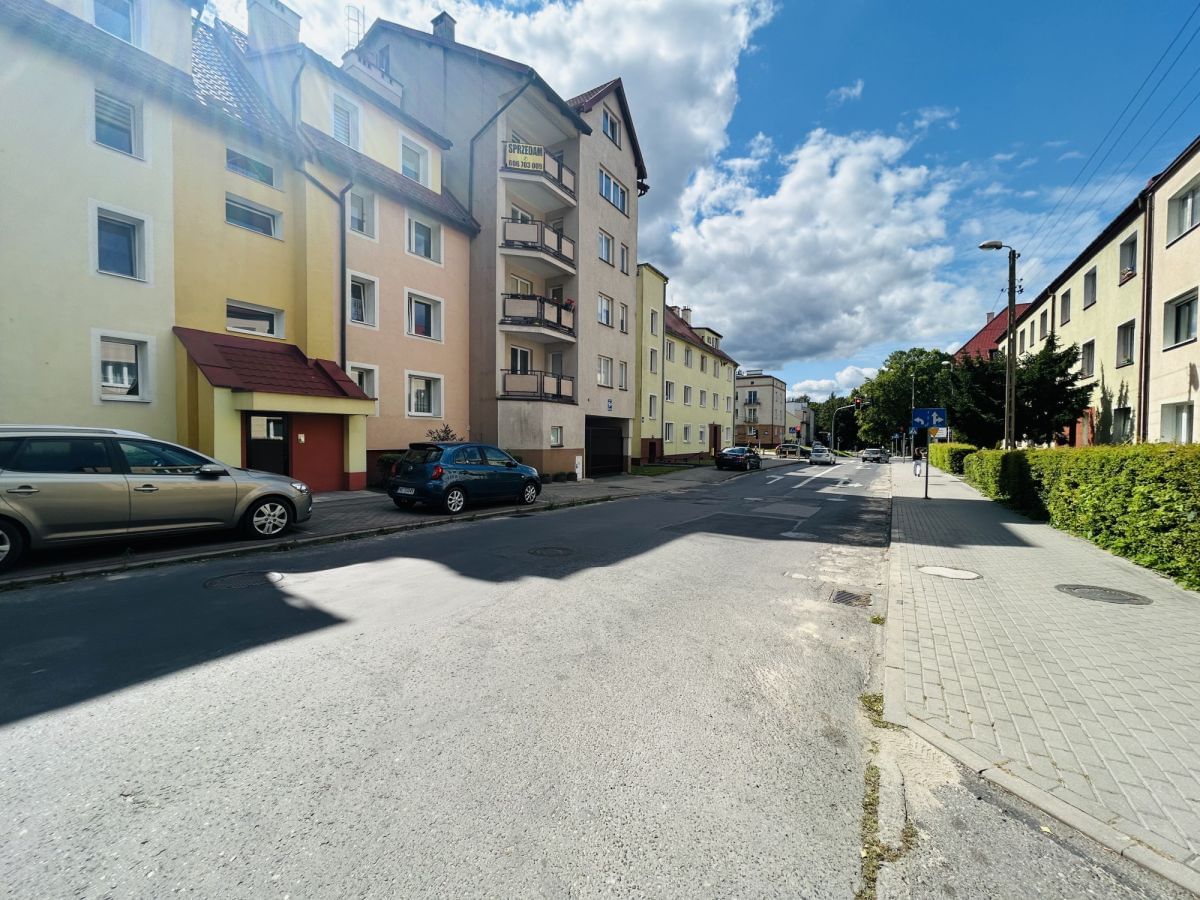 Mieszkanie 3 pokojowe na Sprzedaż