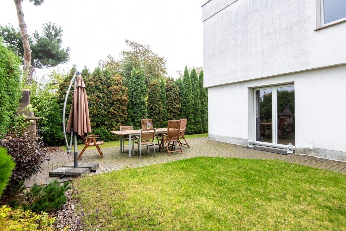 Dom 6 pokojowe na Sprzedaż