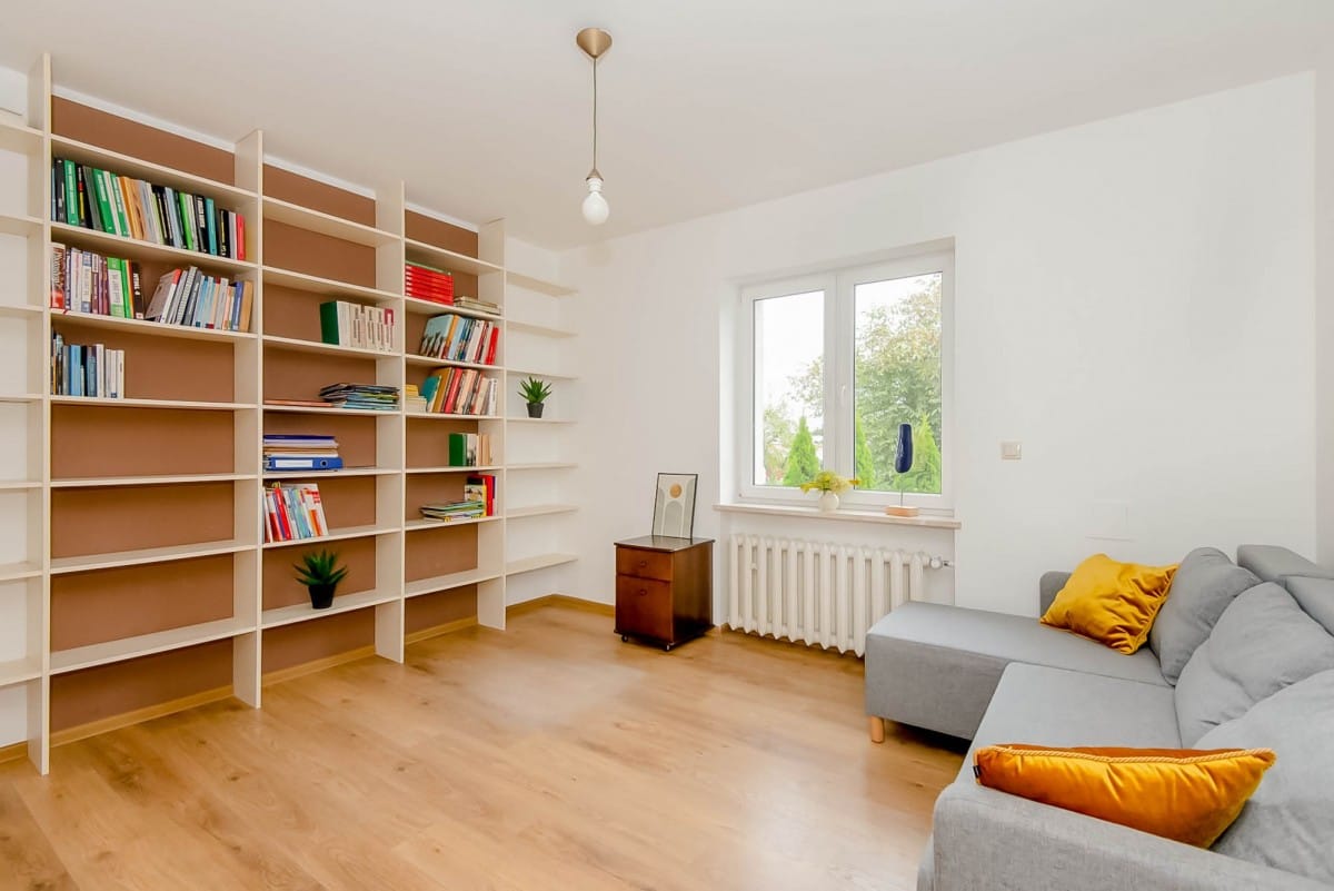 Dom 6 pokojowe na Sprzedaż