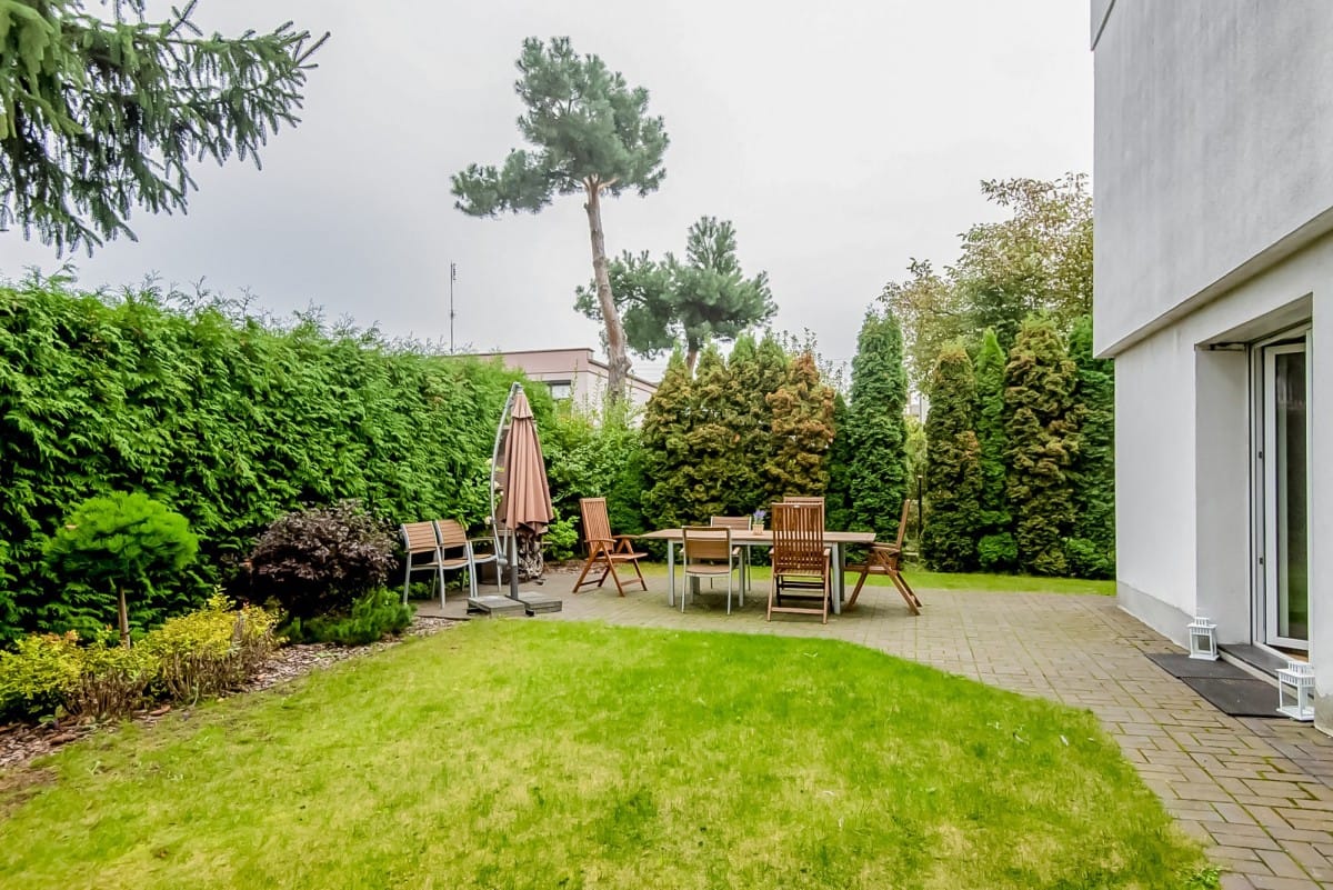 Dom 6 pokojowe na Sprzedaż