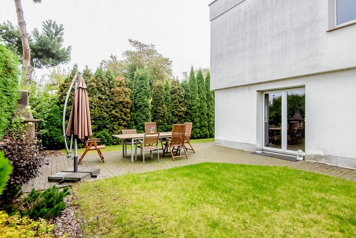 Dom 6 pokojowe na Sprzedaż