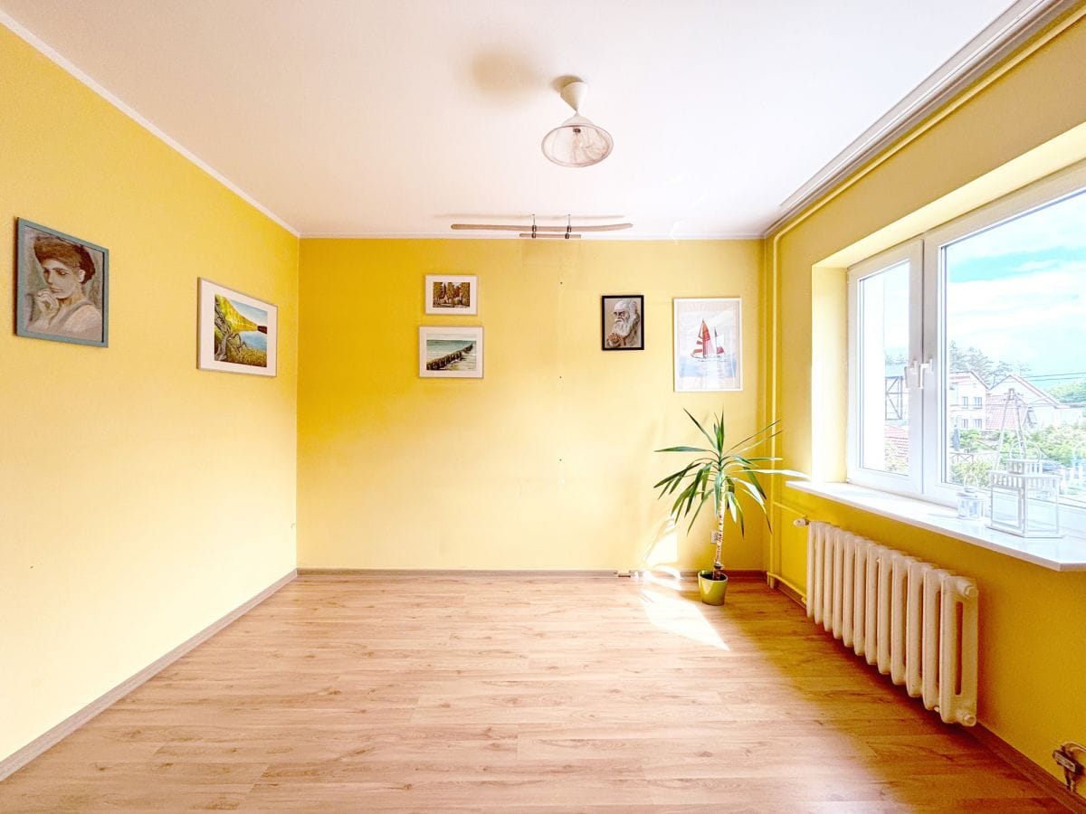 Dom 5 pokojowe na Sprzedaż