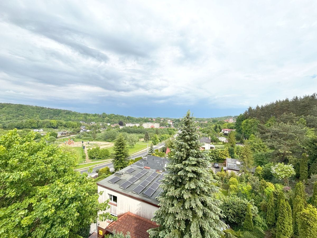 Dom 5 pokojowe na Sprzedaż