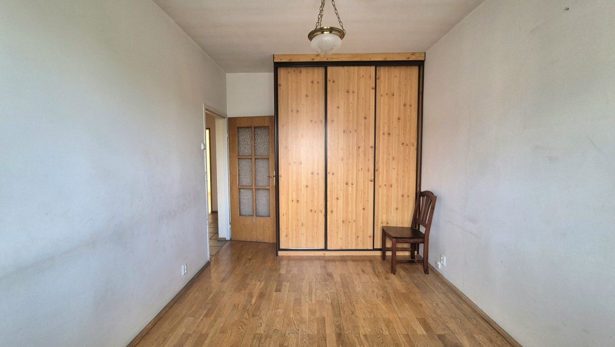 Mieszkanie 4 pokojowe na Sprzedaż