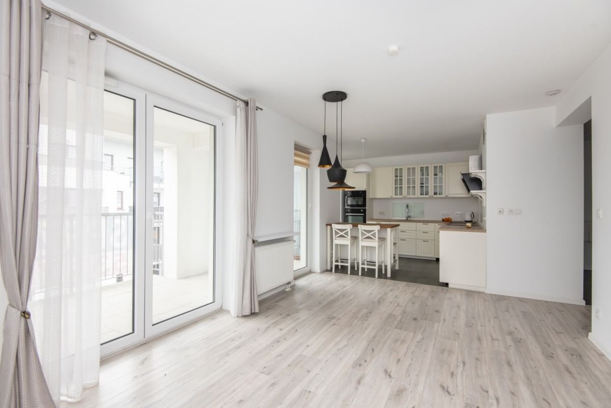 Mieszkanie 3 pokojowe na Sprzedaż