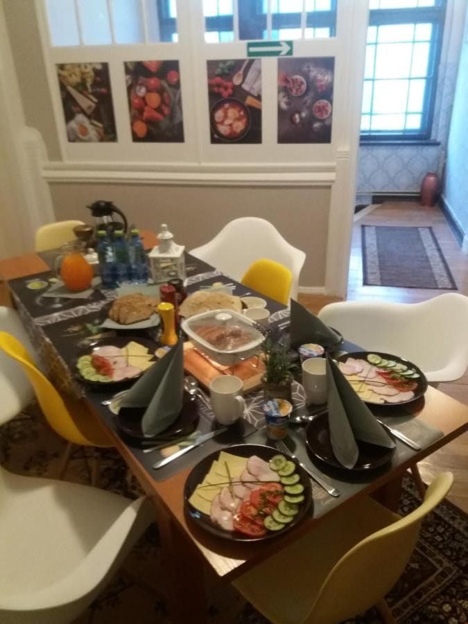Mieszkanie 10 pokojowe na Sprzedaż