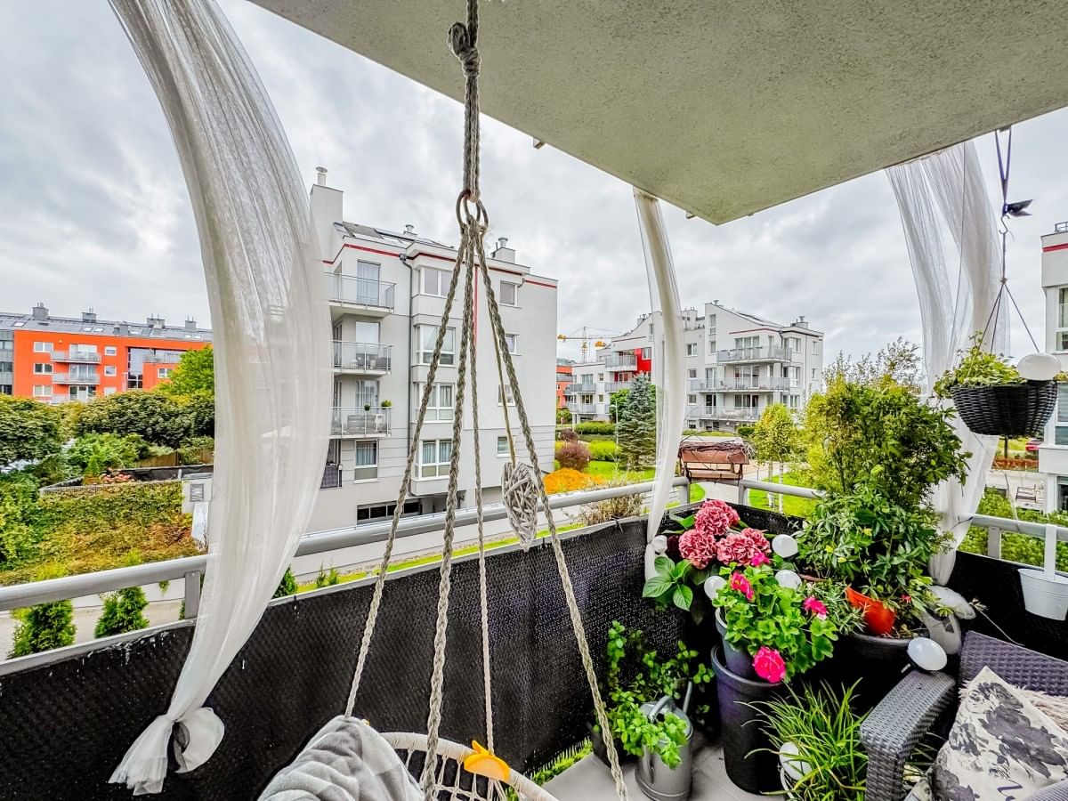 Mieszkanie 4 pokojowe na Sprzedaż