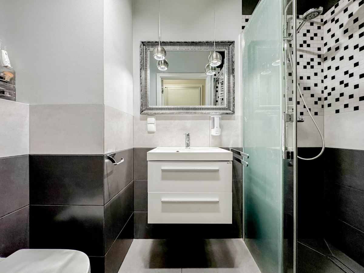 Mieszkanie 4 pokojowe na Sprzedaż