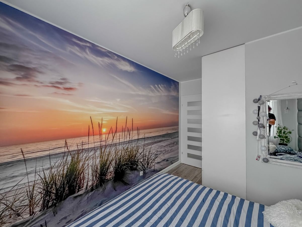 Mieszkanie 4 pokojowe na Sprzedaż