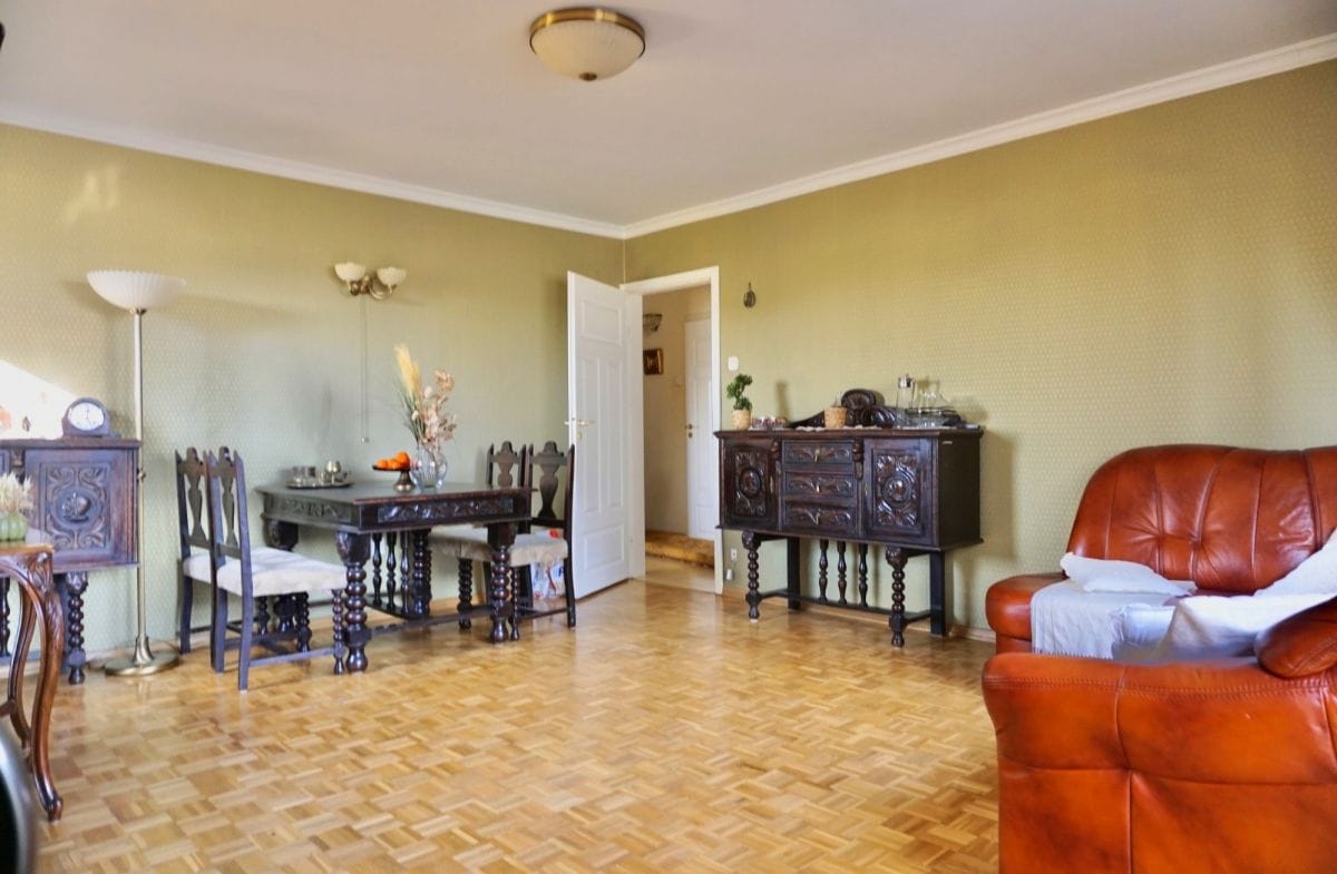 Mieszkanie 3 pokojowe na Sprzedaż