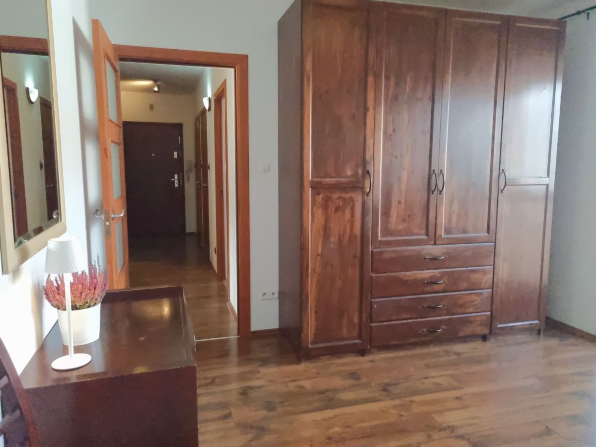 Mieszkanie 3 pokojowe na Sprzedaż