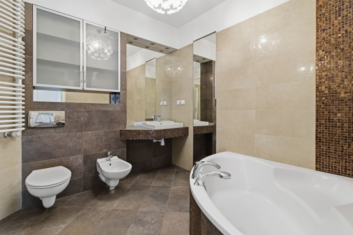 Mieszkanie 3 pokojowe na Sprzedaż