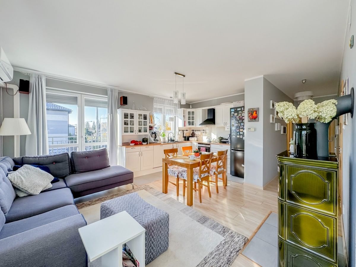 Mieszkanie 5 pokojowe na Sprzedaż