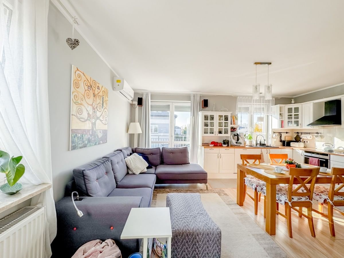 Mieszkanie 5 pokojowe na Sprzedaż