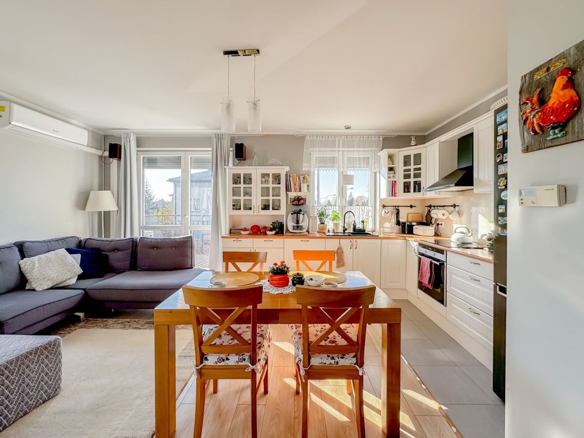 Mieszkanie 5 pokojowe na Sprzedaż