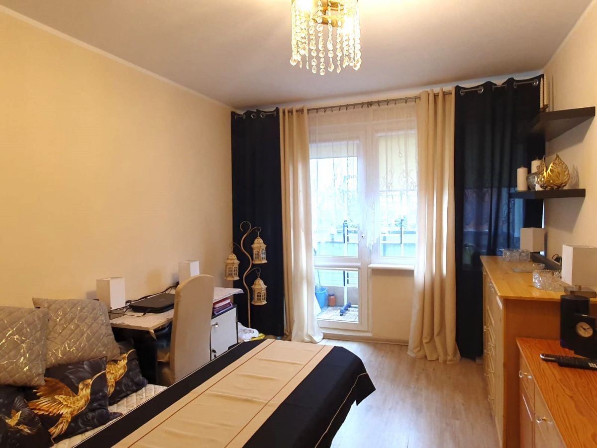 Mieszkanie 3 pokojowe na Sprzedaż